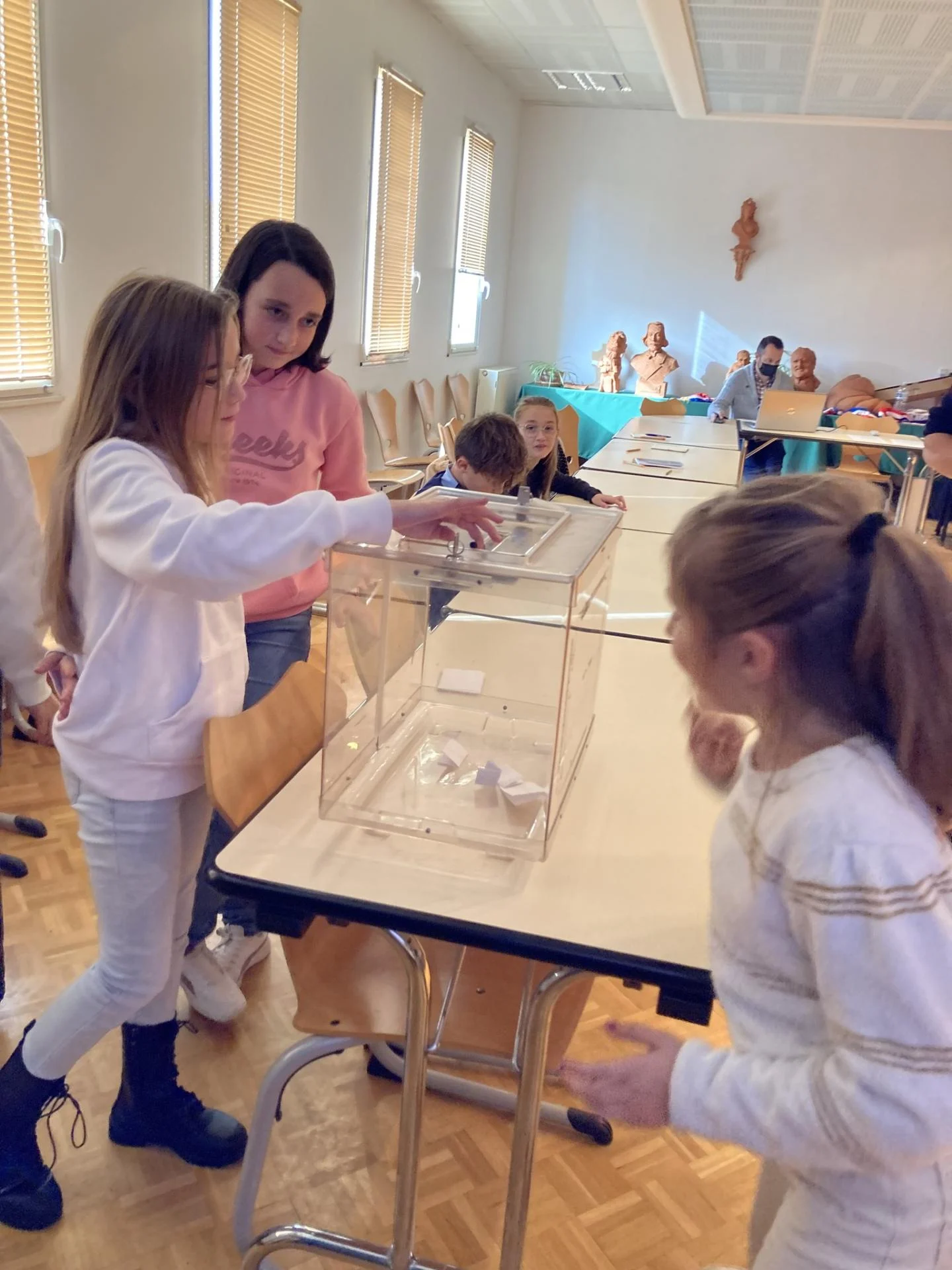 578111840 1276805871154696 5450691052810915949 n